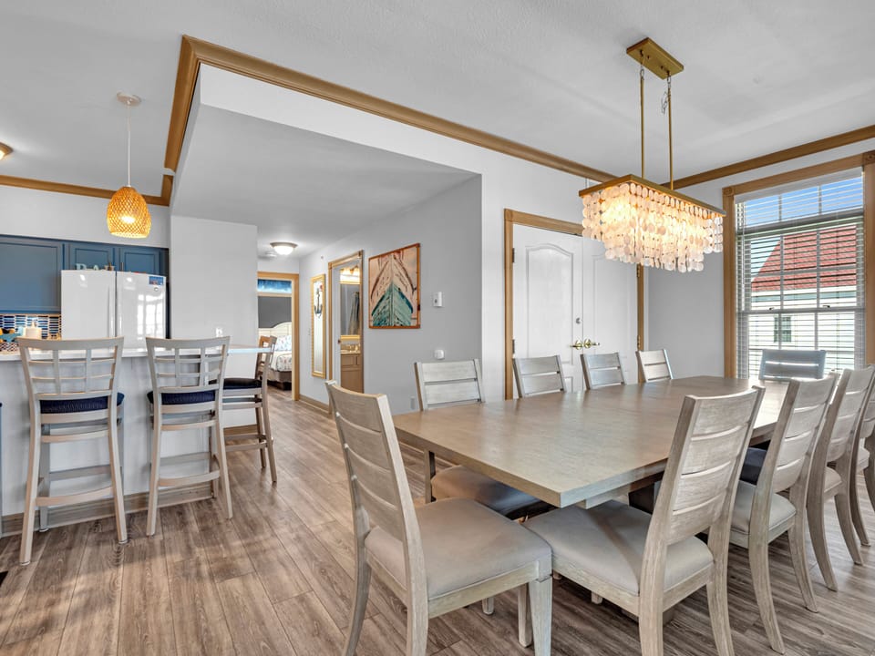 dining to breakfast bar - breakfast bar seats 4 