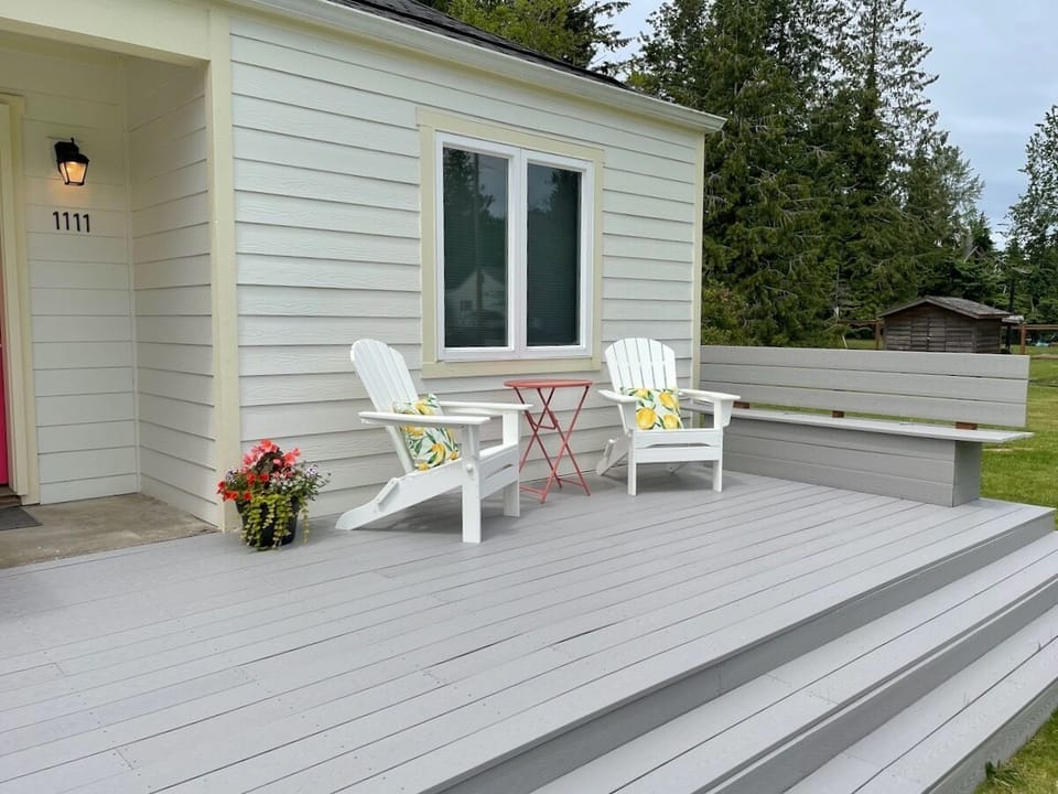 East facing front deck