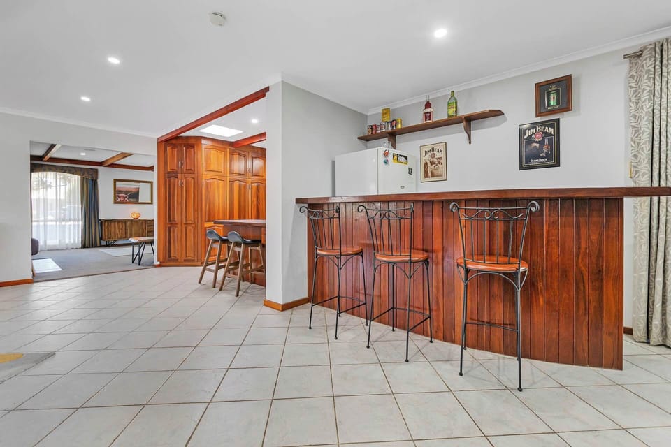 Bar area