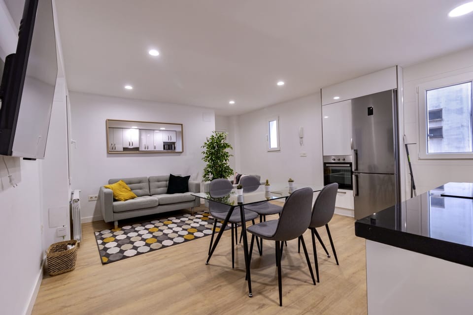 Living room / dining room