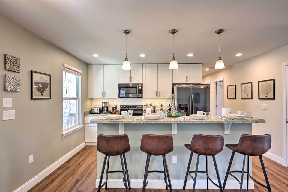 Kitchen | Fully Equipped | Cooking Basics