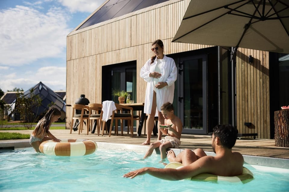 Holiday Home Swimming Pool