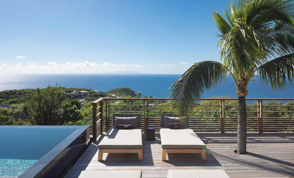 Pool & Terrace