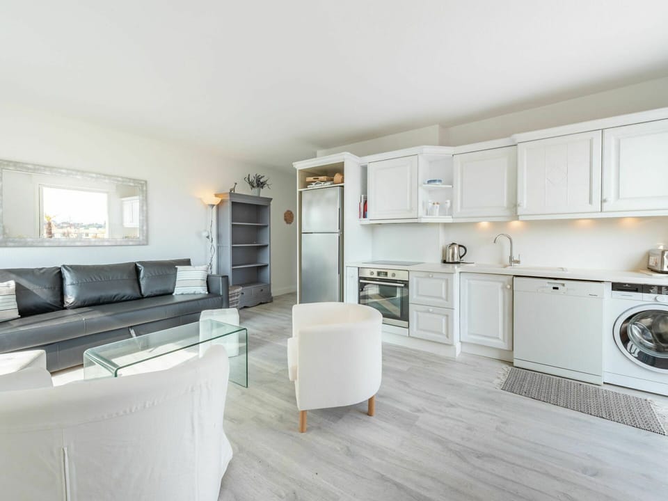 Furniture, Cabinetry, Building, Couch, Home Appliance, Countertop, Kitchen Appliance, Comfort, Wood