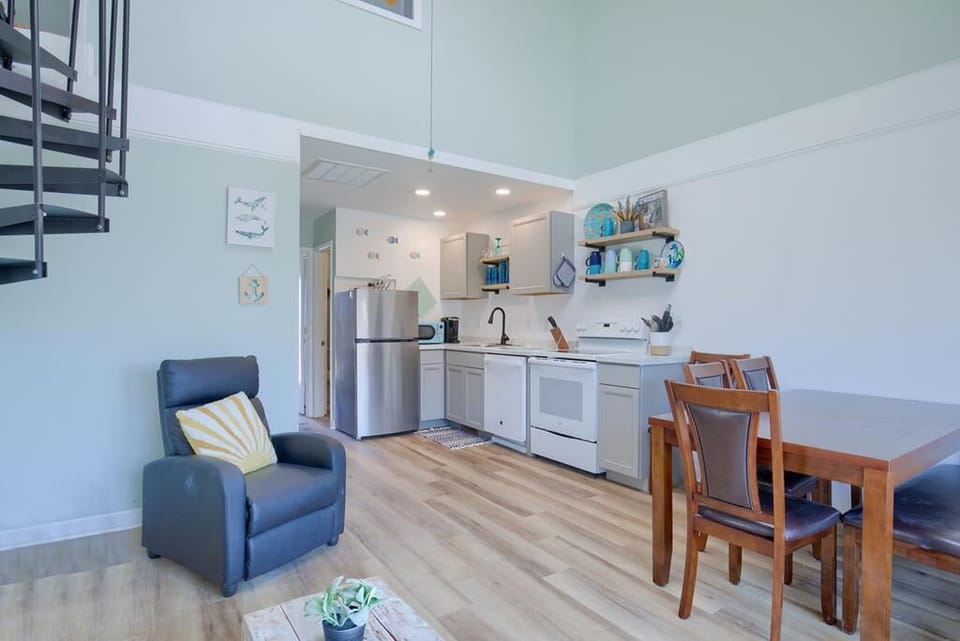 Open Floor Plan with Loft