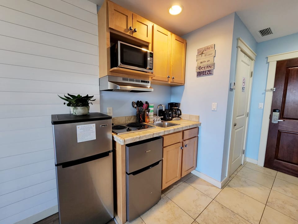 2 refrigerators for your convenience!