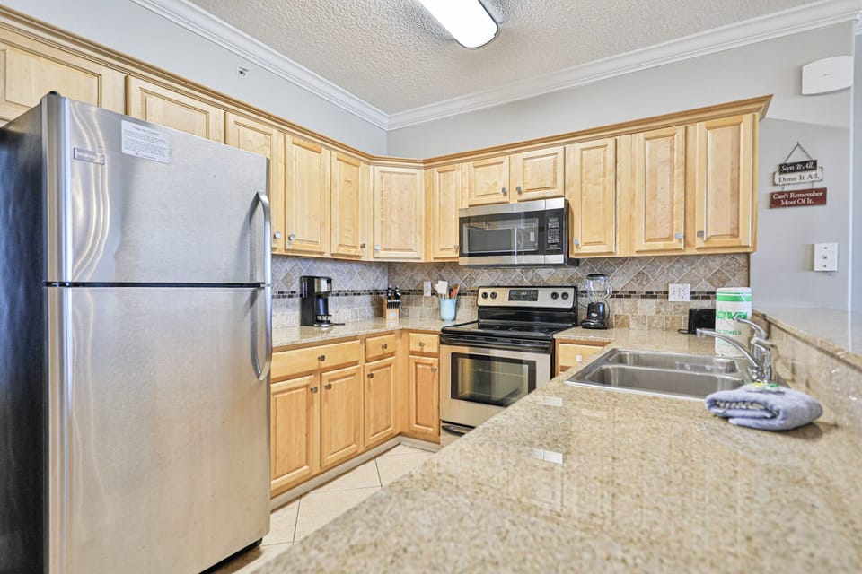 Fully stocked kitchen.
