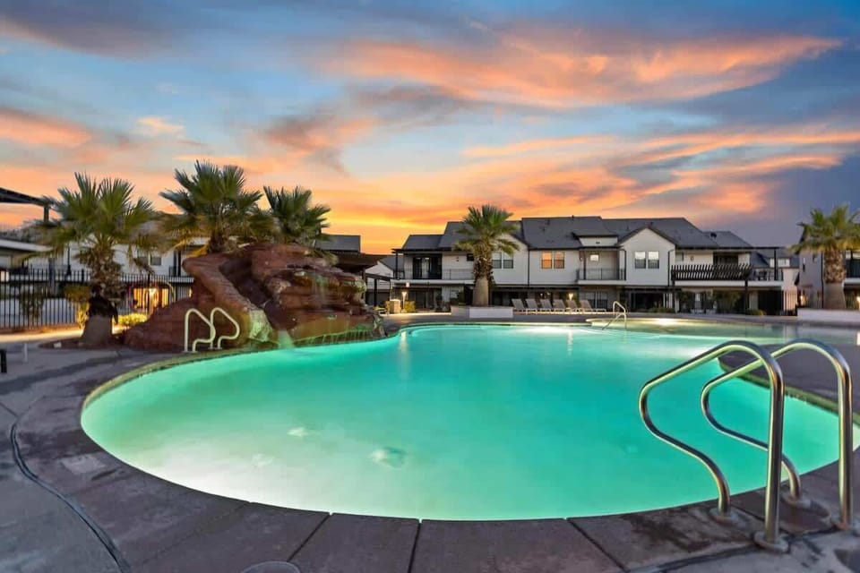 Community pool with built-in kiddie pool