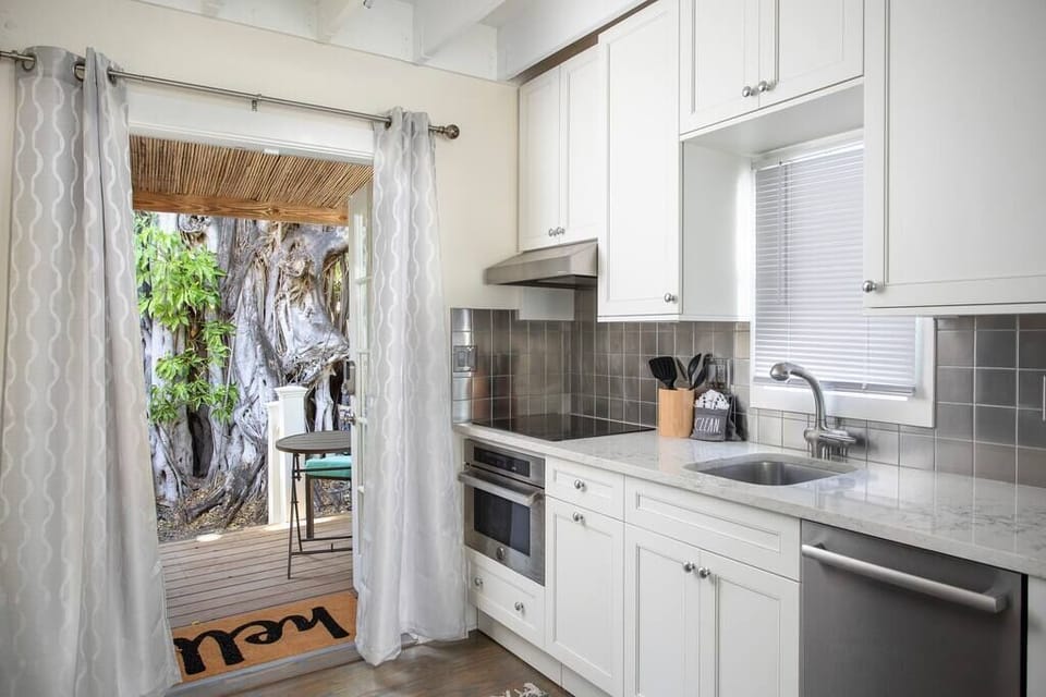 This place is designed for guests to stay from one month to several months. You won't want to leave. 