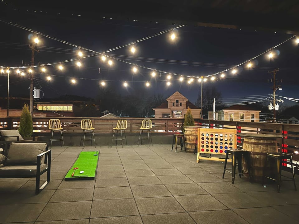 Private Rooftop Deck