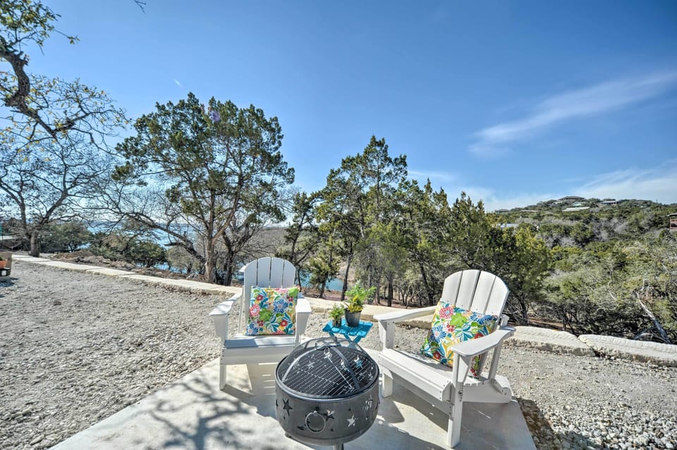 Patio | Wood-Burning Fire Pit