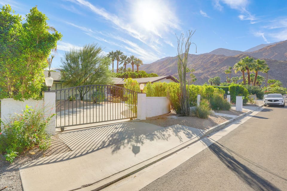 Single-Story House | Mountain Views | 1 Mi to Agua Caliente Casino