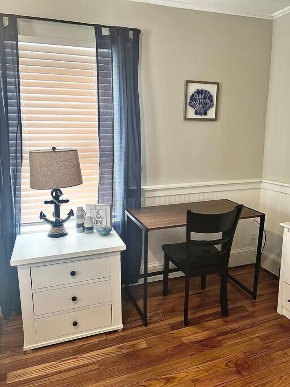 Fold out desk available (stored underneath king bed)