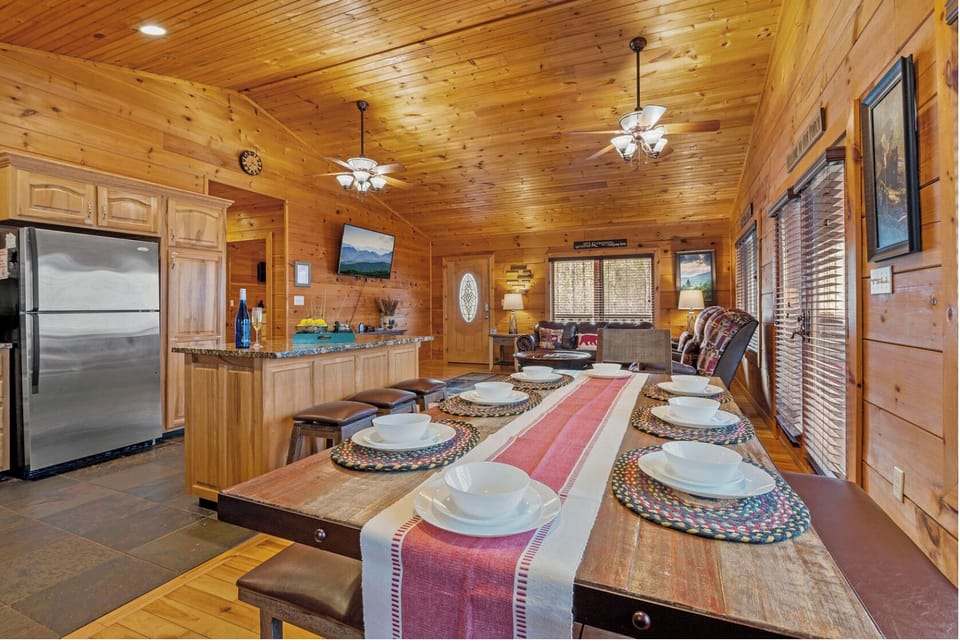 Gourmet island beckons for culinary adventures and delightful gatherings!