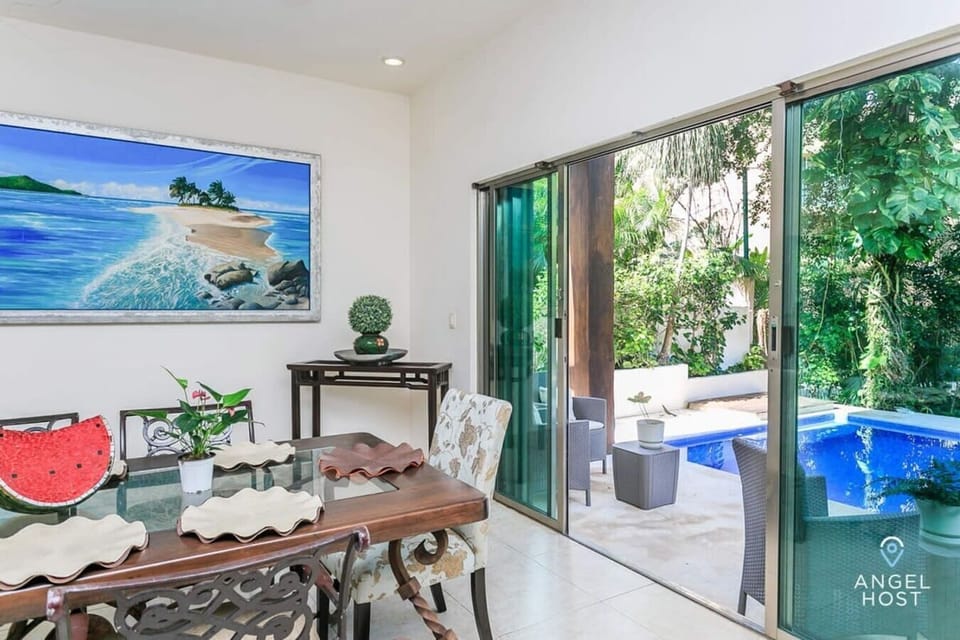 Open the sliding glass doors for the indoor/outdoor flow