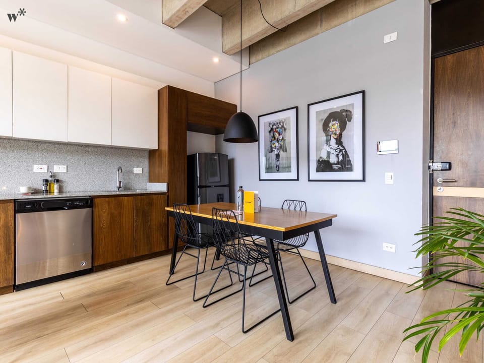 Ample space