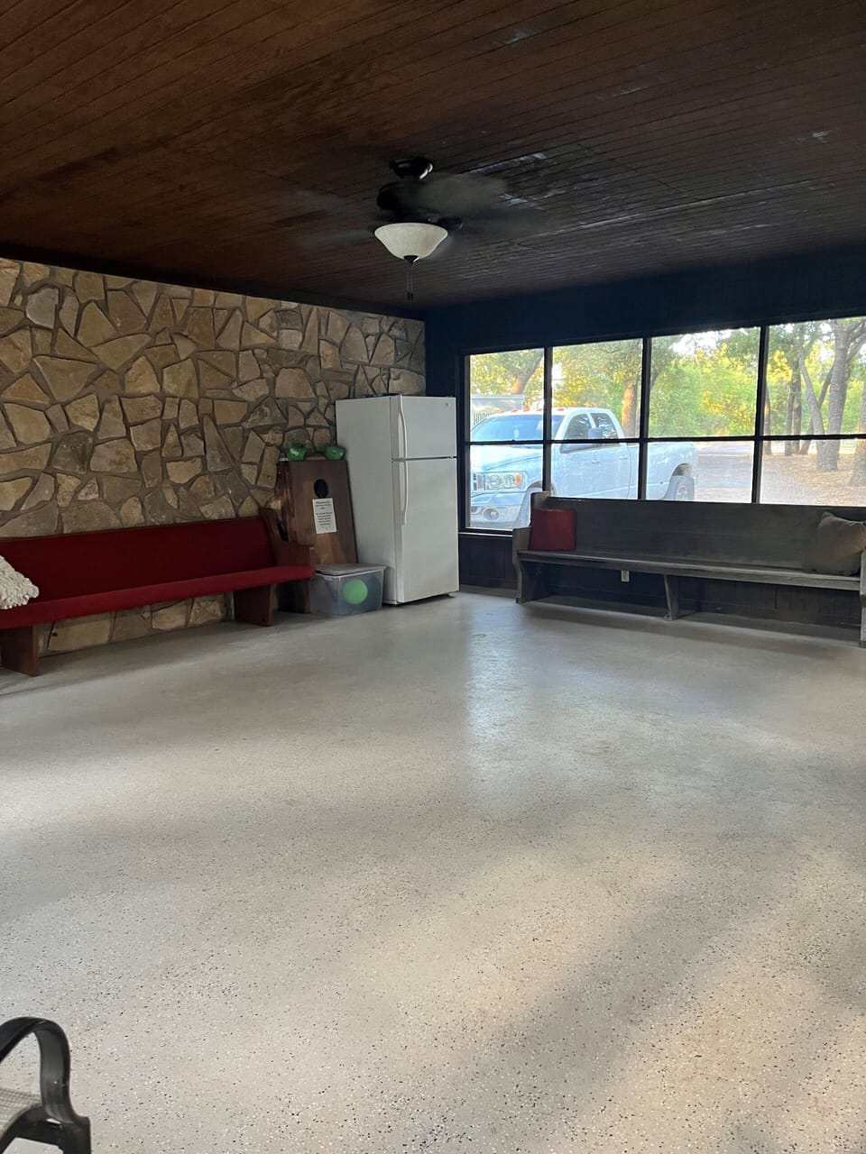 Screened in breezeway view 2.