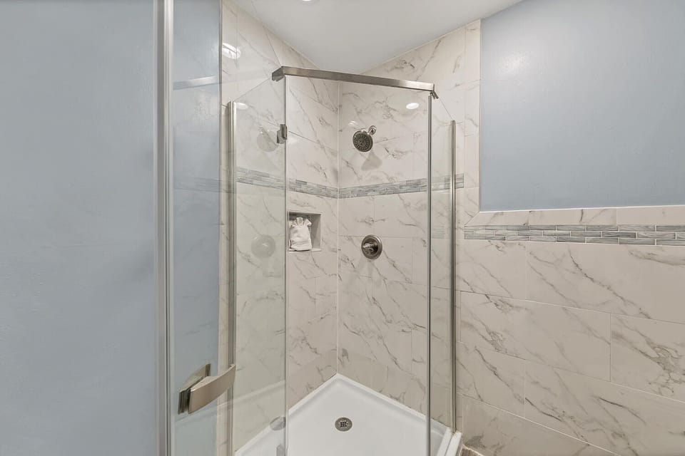 Master Bathroom 1 Part 3 -Upstairs