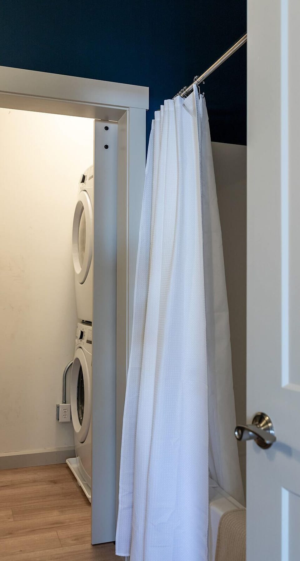 3 East Barn Burner Bathroom 1 Shower Laundry