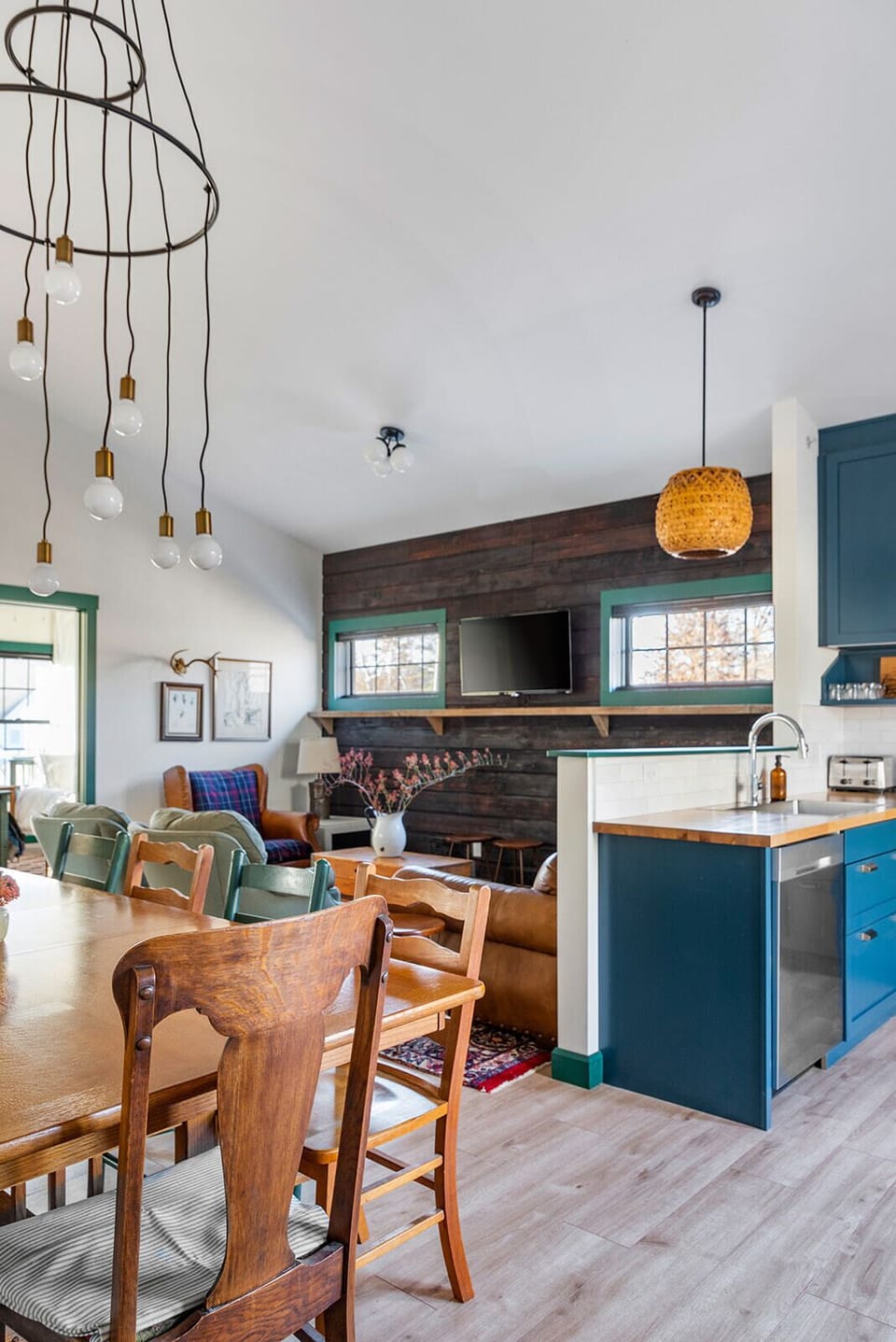 3 West Barn Burner Dining Kitchen Living (2)
