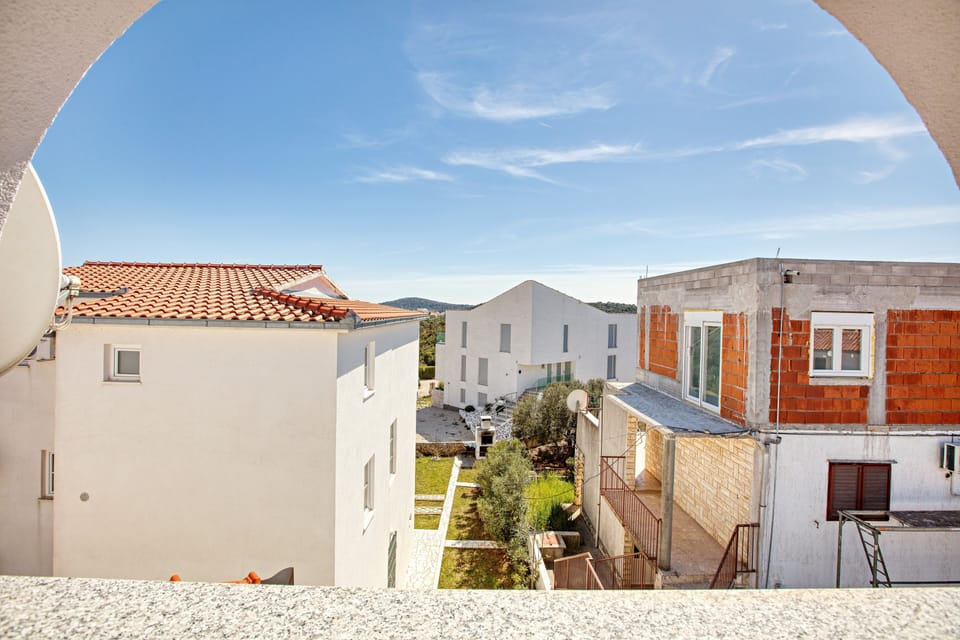 Terrace 1