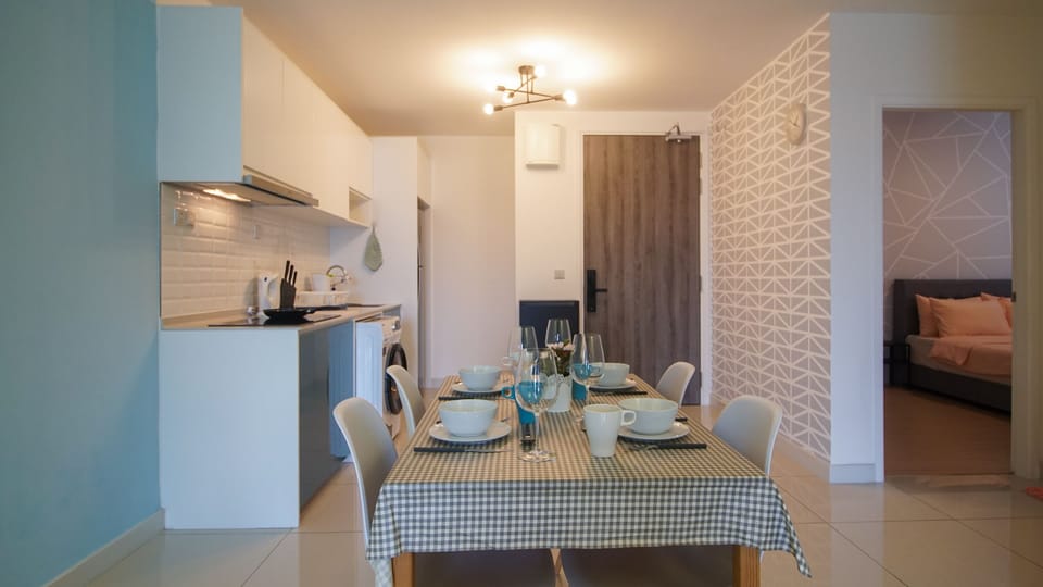 Dining and Kitchen