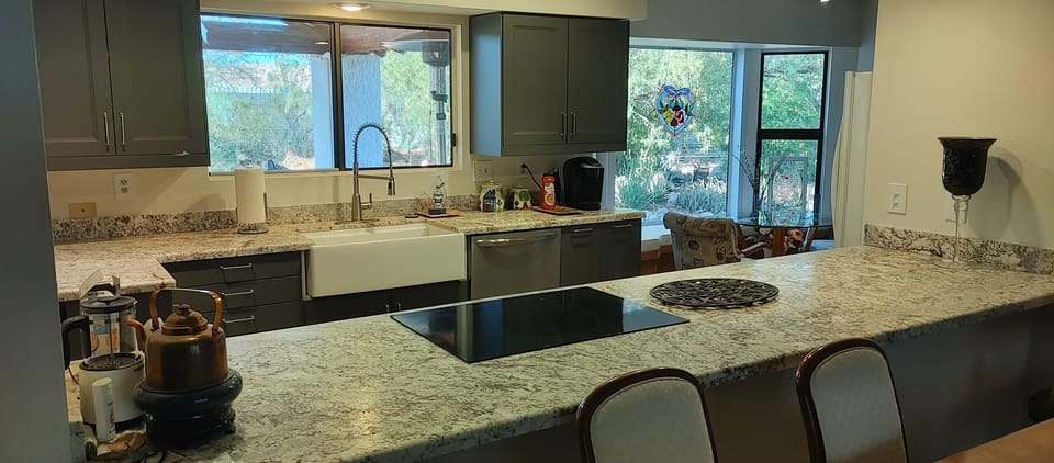 brand new fully renovated beautiful kitchen granite countertops hi end  applianc