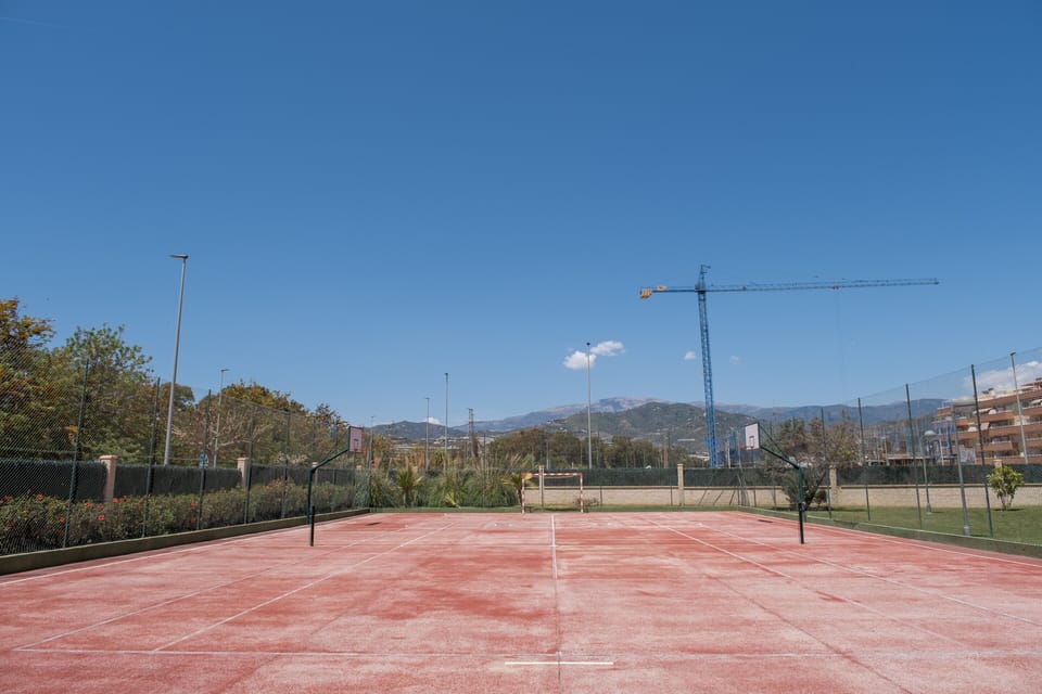 Sport court