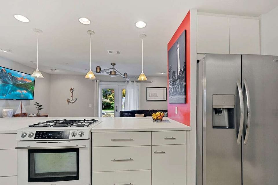 Chef’s kitchen