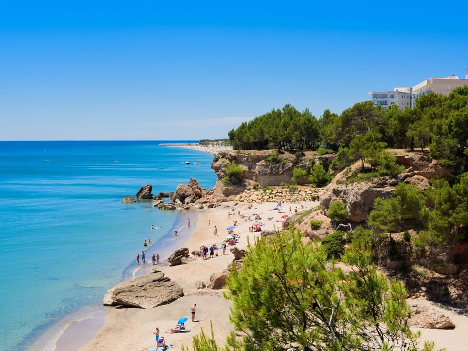 Water, Sky, Plant, Property, Building, Tree, Azure, Beach, Vegetation, Seaside Resort