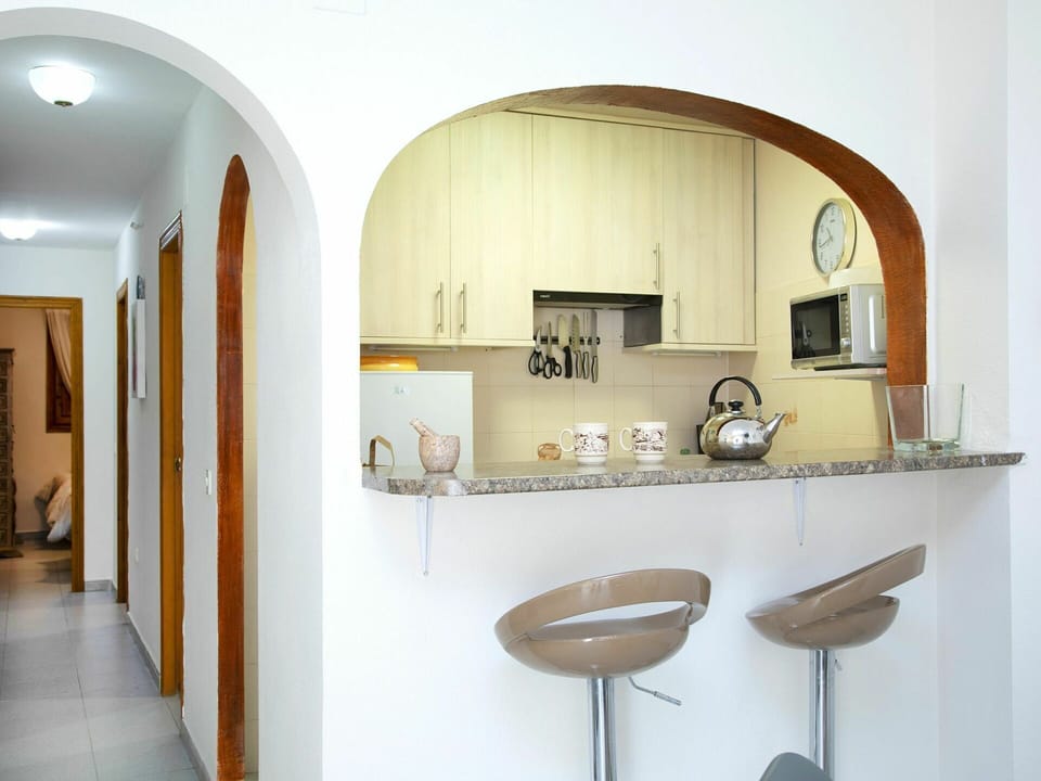 Property, Shelf, Wood, Lighting, Shelving, Interior Design, Floor, Flooring, Wall, House