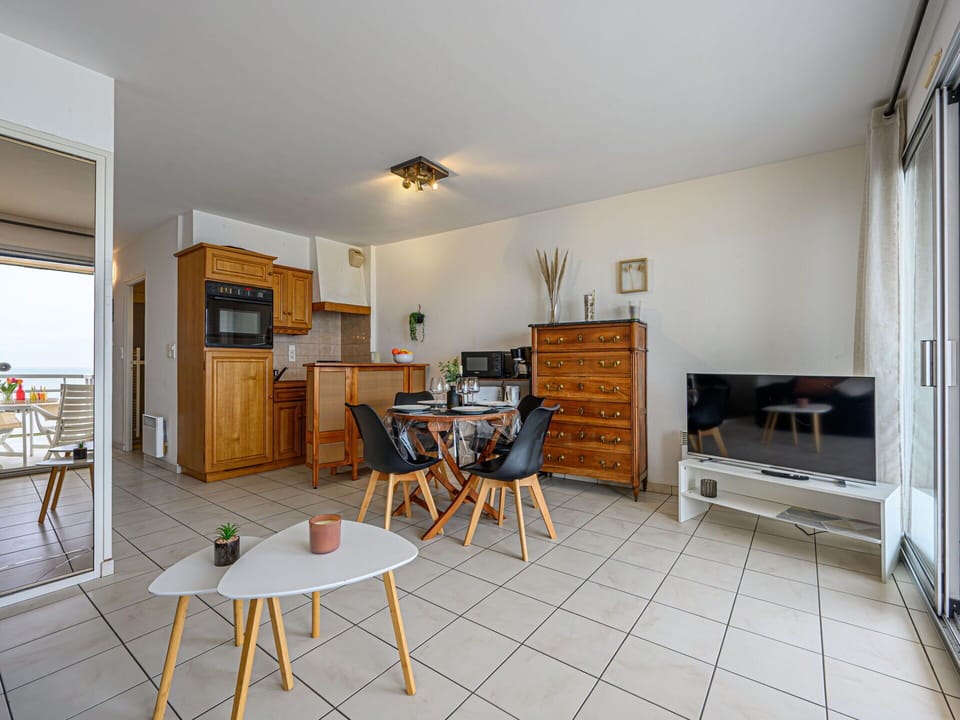 Furniture, Wood, Floor, Flooring, Chair, Apartment, Table, Room, Wood Flooring, Hardwood
