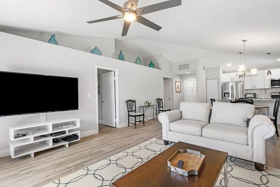 Large flatscreen televisions in every room, along with free high-speed wifi. 