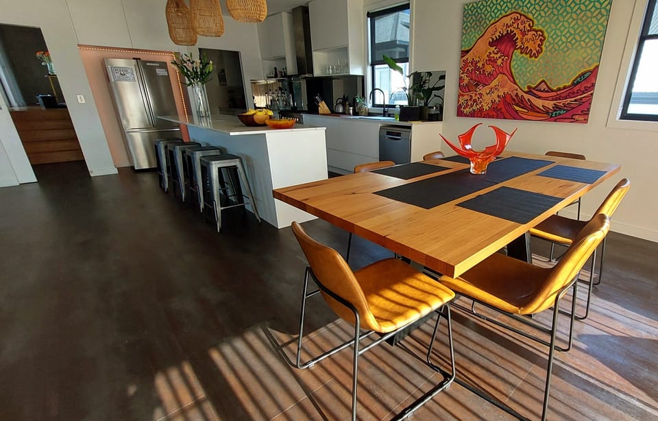 Dining table for 6 or more