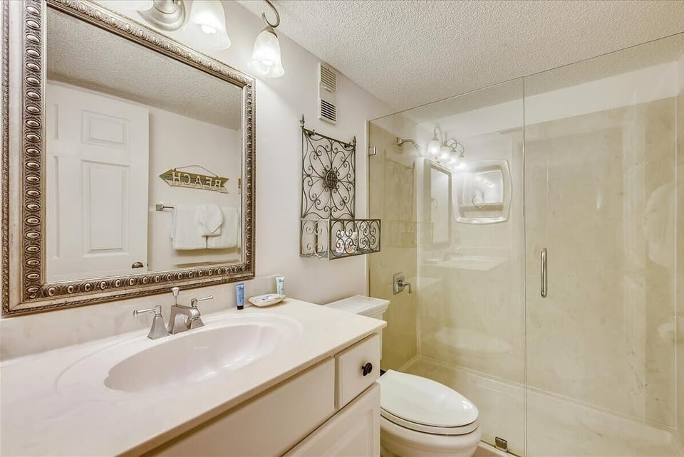 Floor Plan-Primary Bath-_KLH7124