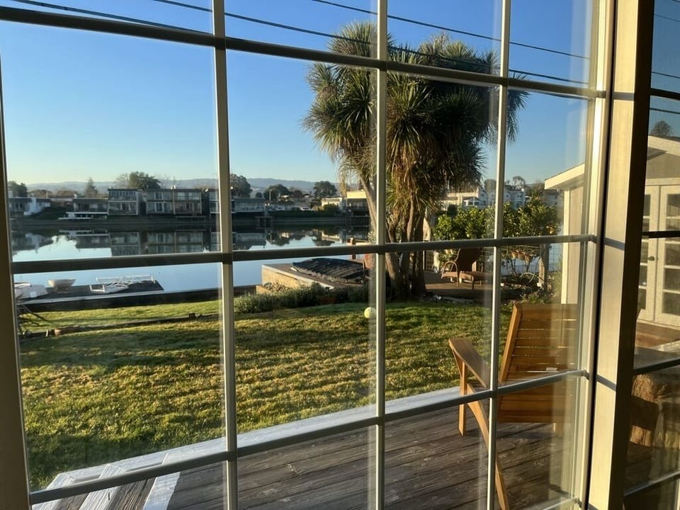 bedroom waterview