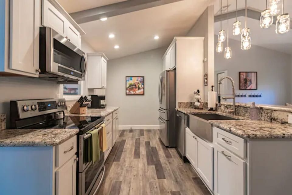 Whip up your vacation favorites in the well equipped kitchen