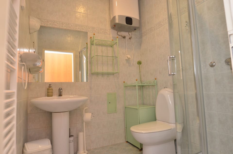 Renovated and comfortable bathroom