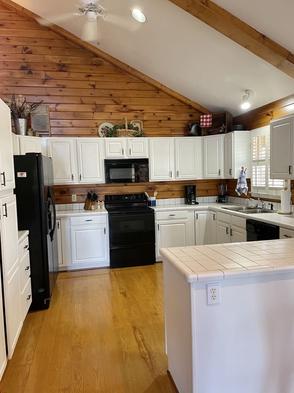 Large and open kitchen with lots of counterspace.