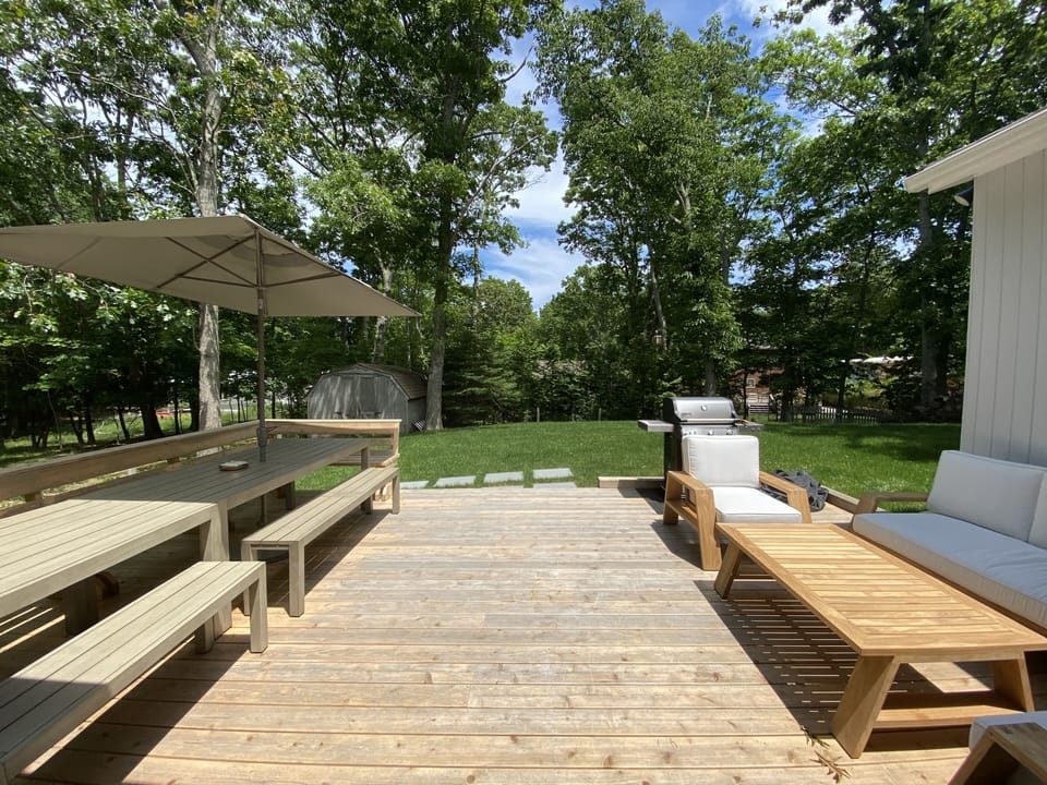 Backyard & BBQ