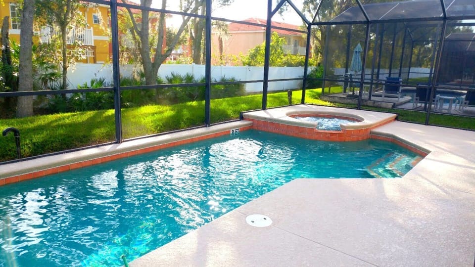 Pool 1.jpg
