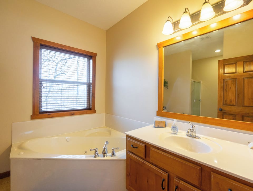 Main Level Bathroom 1