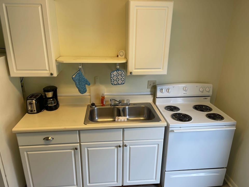 Kitchen - Fully Loaded