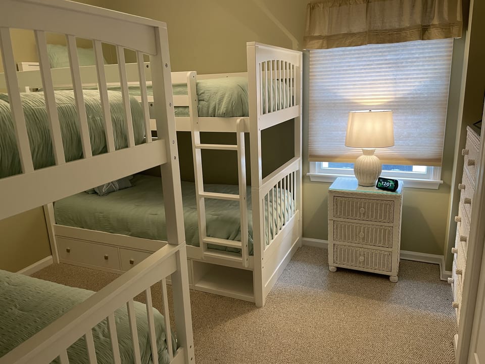 Bunk bed room with trundle - sleeps 5