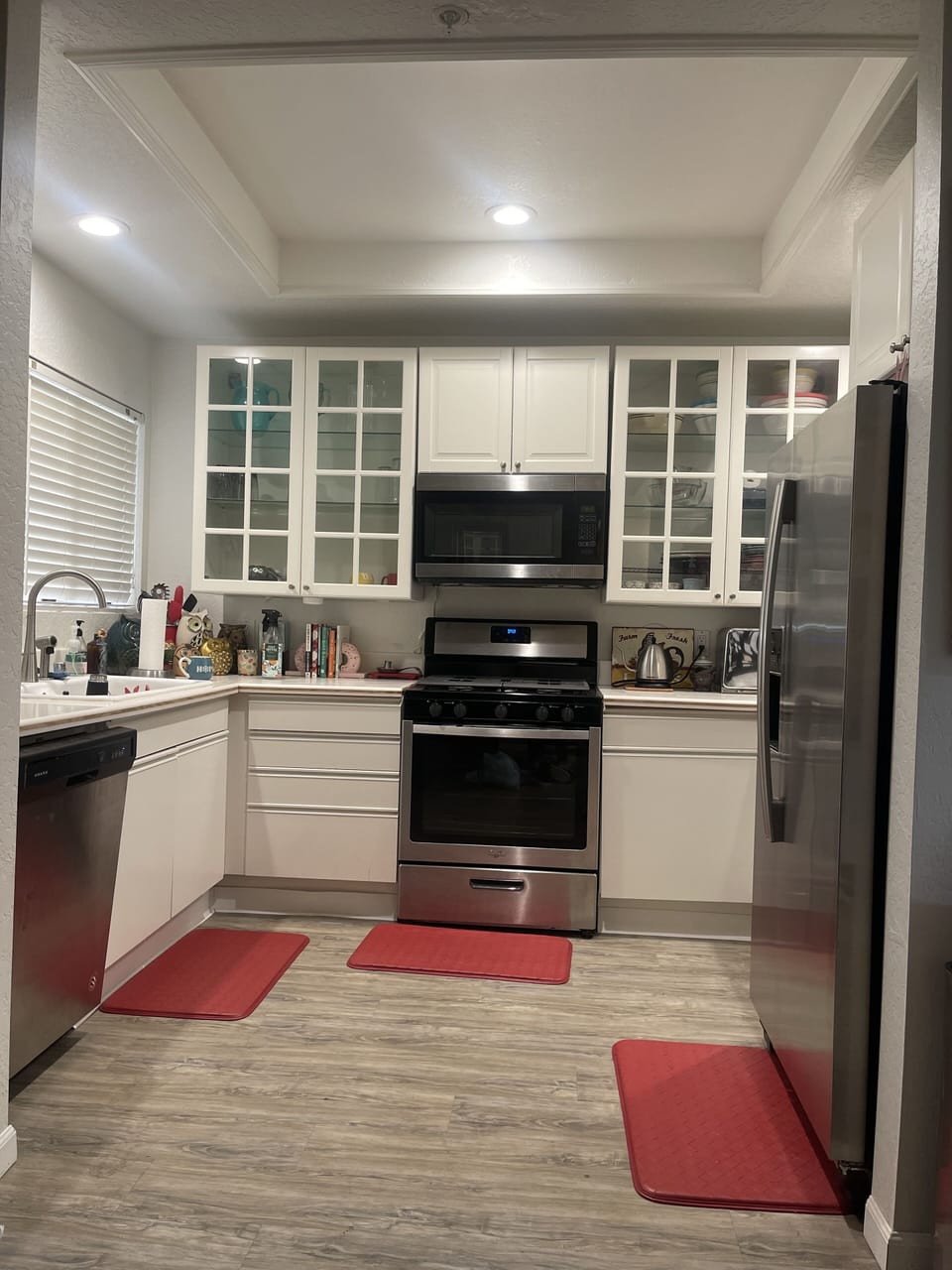 Updated Kitchen with all your appliance needs.