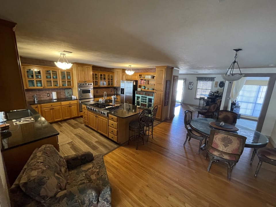 Kitchen and dining 