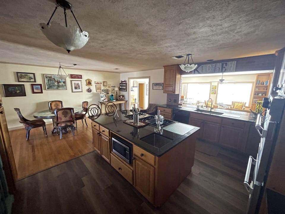 Kitchen and dining area with sitting area