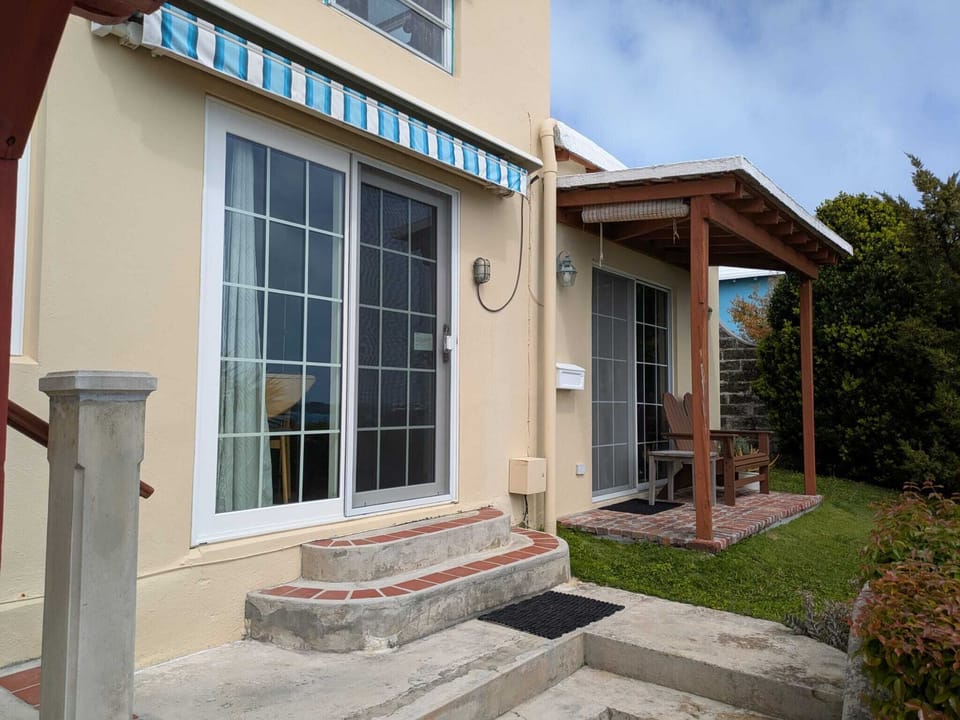 Apartment Entrance