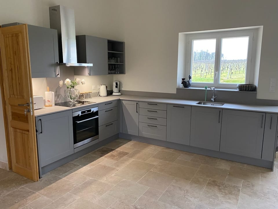 Apartment Kitchen
