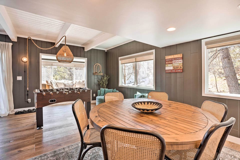 Game Room | Dining Area